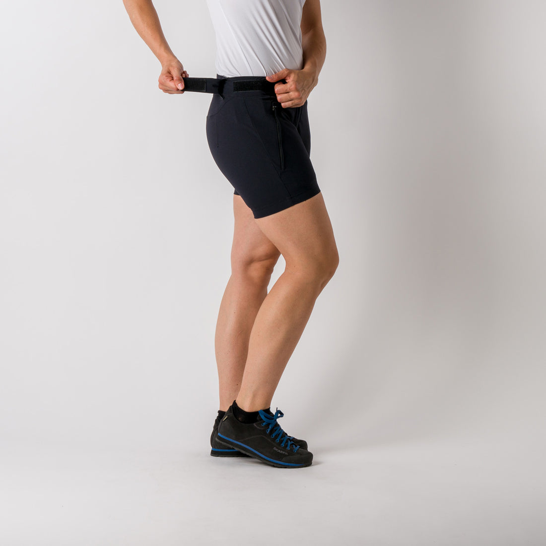 BE-4360OR2 women's trekking stretch shorts CHARLI