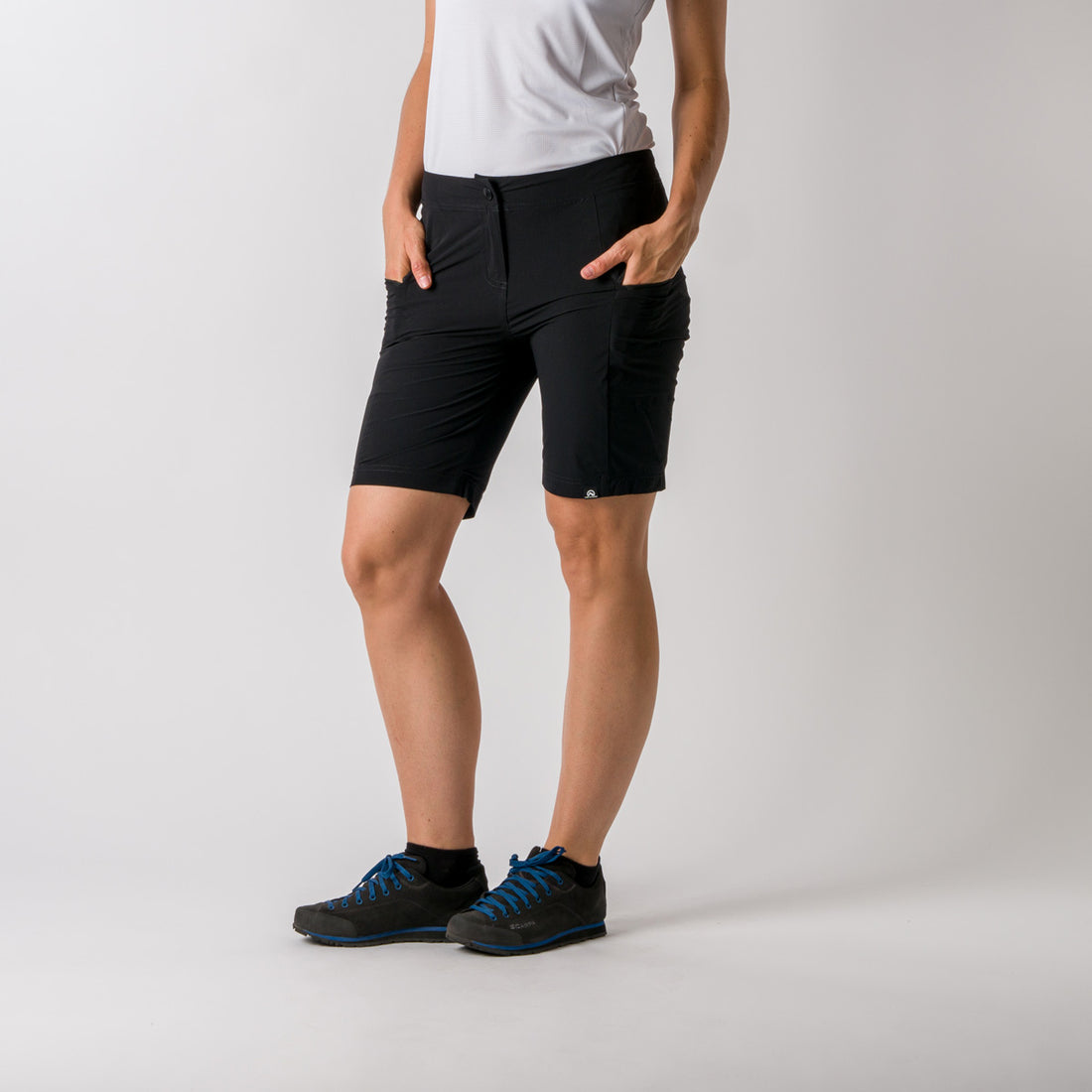BE-4361OR women's ultra-light stretch shorts MALIA